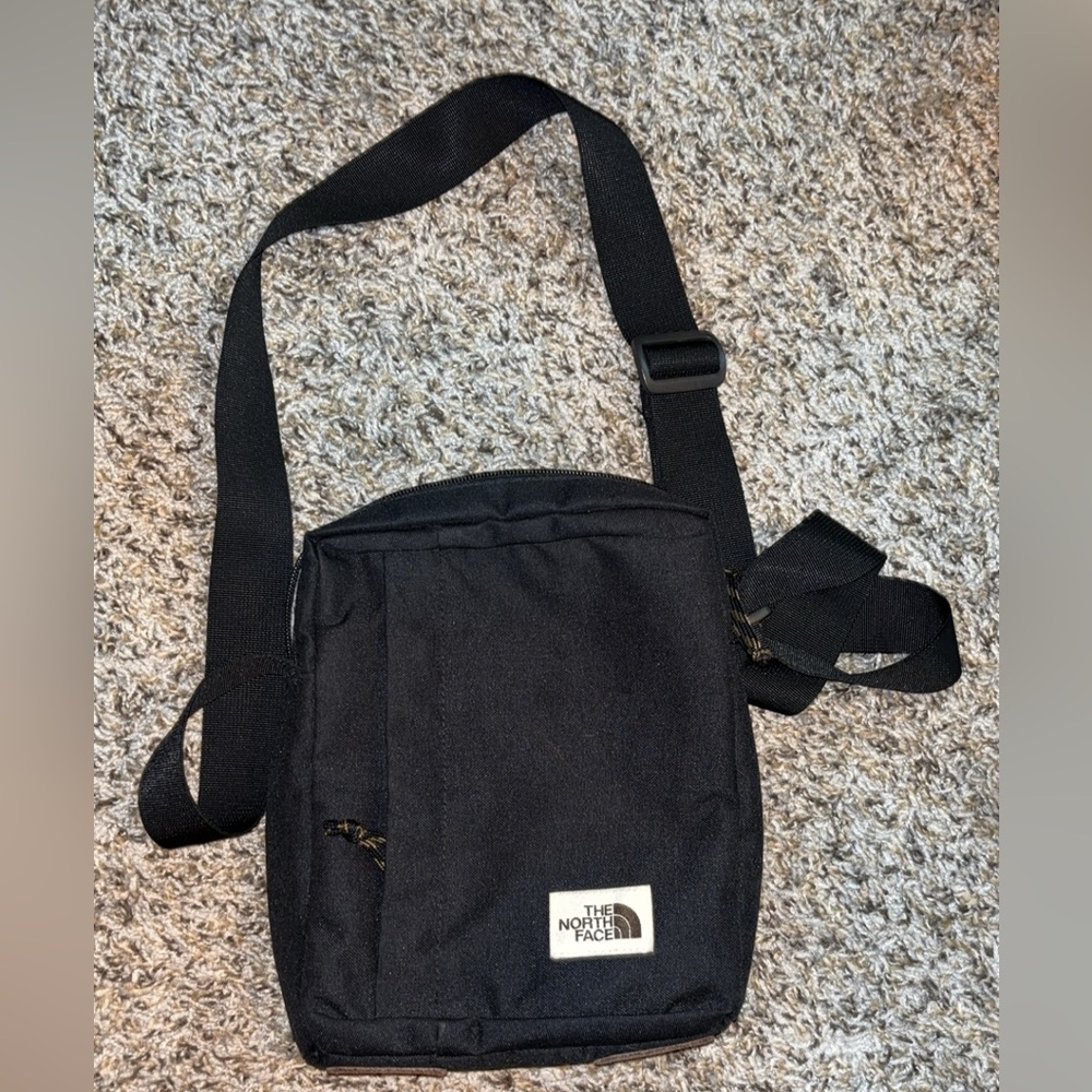North Face cross body purse